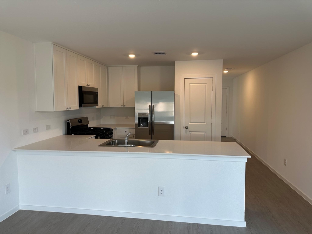 6209 Alder Creek - Photo 7
