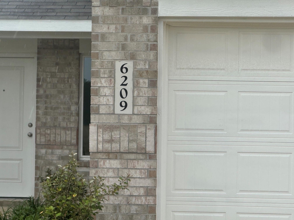 6209 Alder Creek - Photo 2