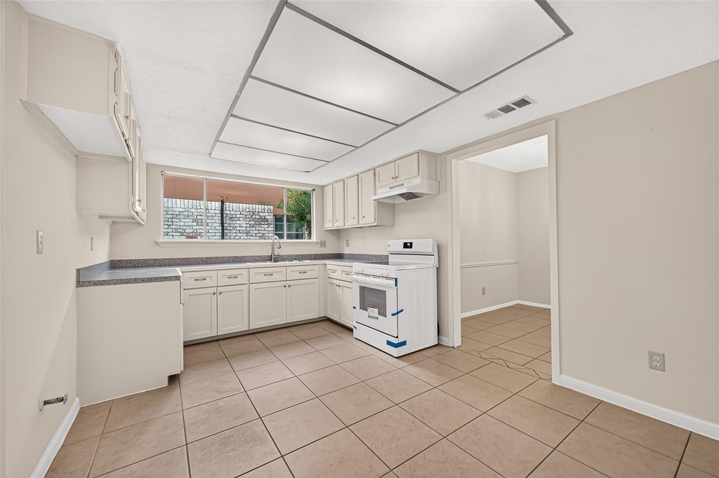 8638 Little River Road - Photo 7