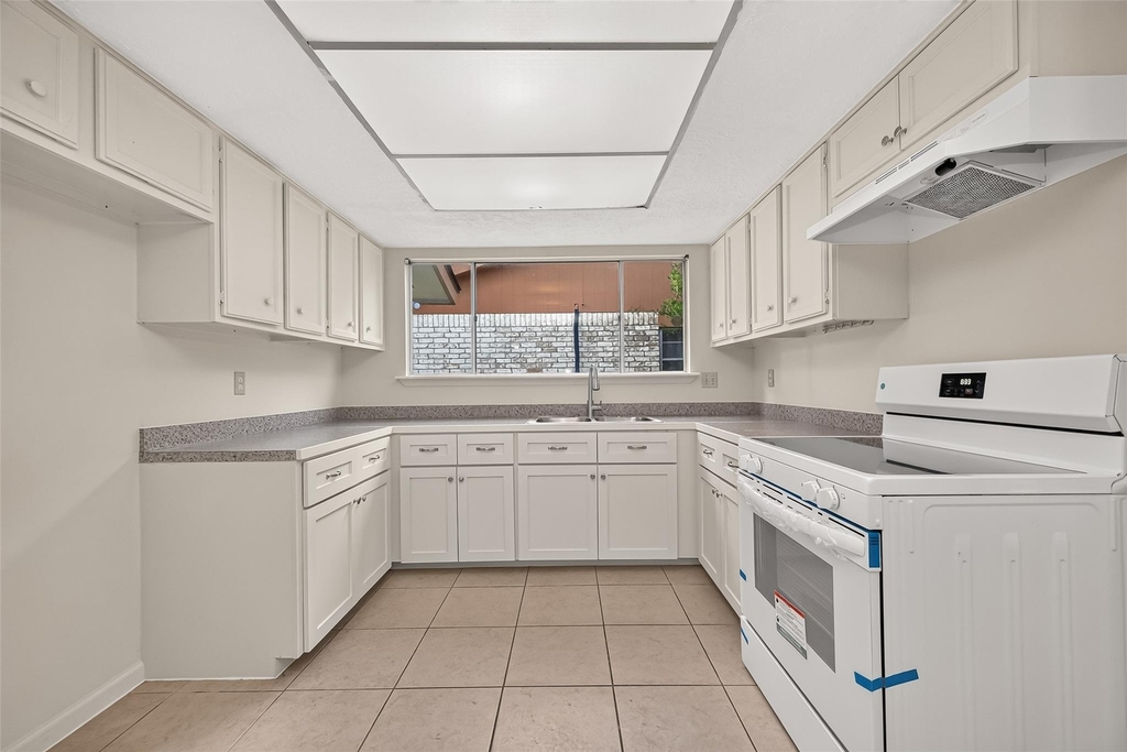8638 Little River Road - Photo 8