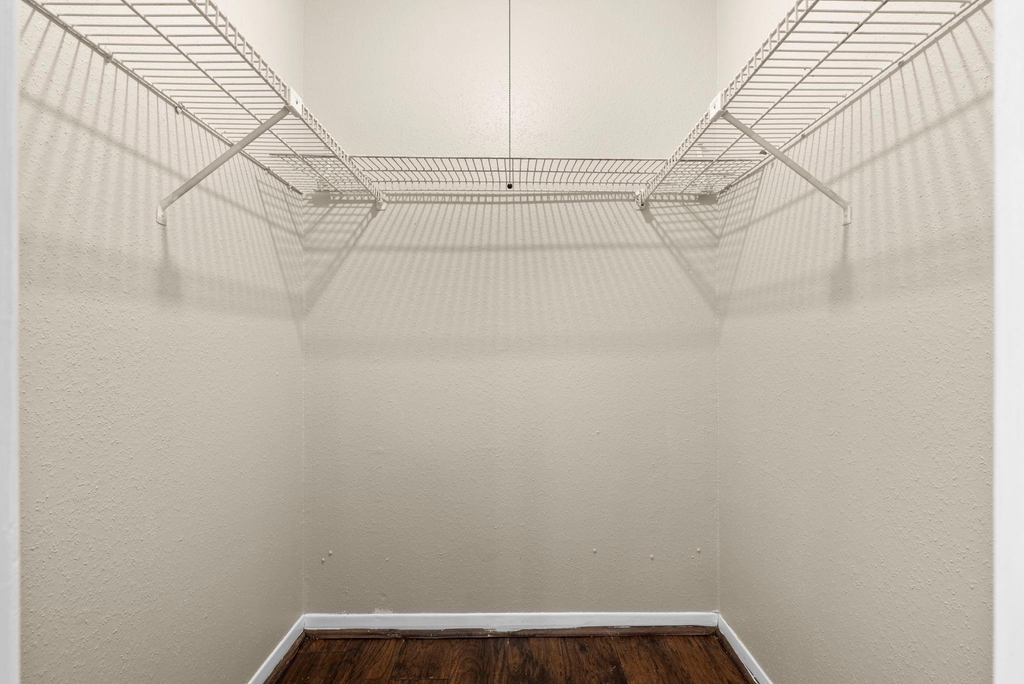 9350 Country Creek Drive - Photo 22