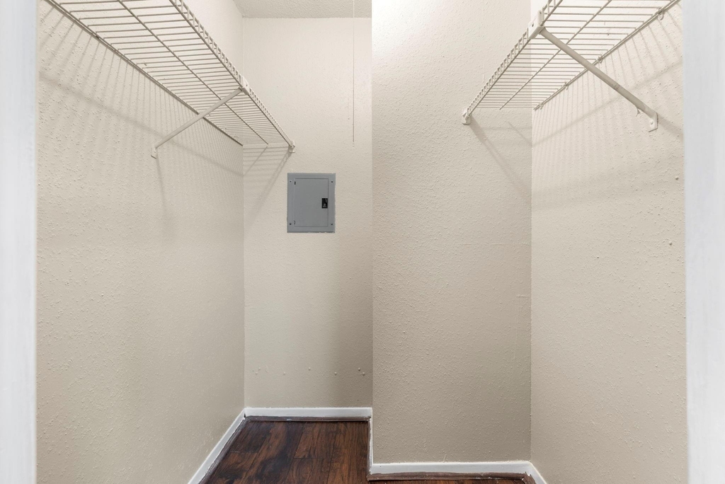 9350 Country Creek Drive - Photo 21