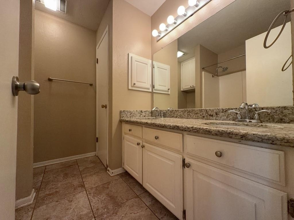 629 W Ridge Drive - Photo 8