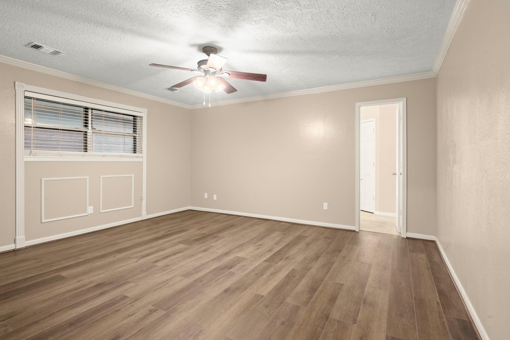 17627 Macrantha Drive - Photo 19