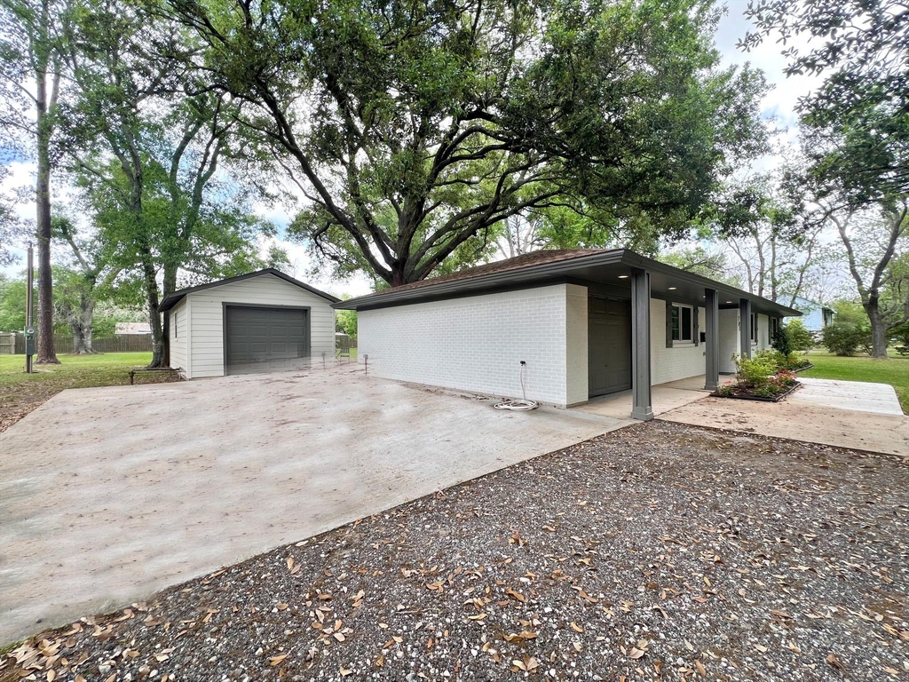 701 Cannan Drive - Photo 1