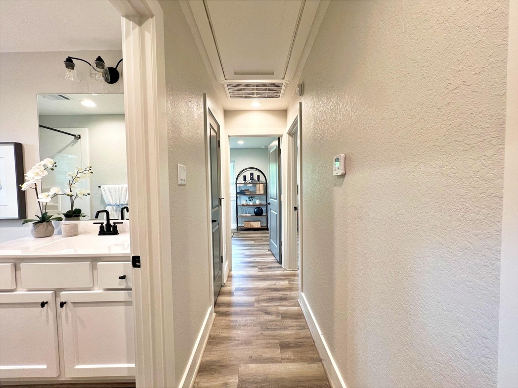 701 Cannan Drive - Photo 8
