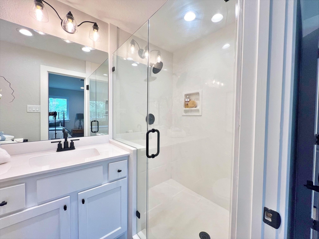 701 Cannan Drive - Photo 12
