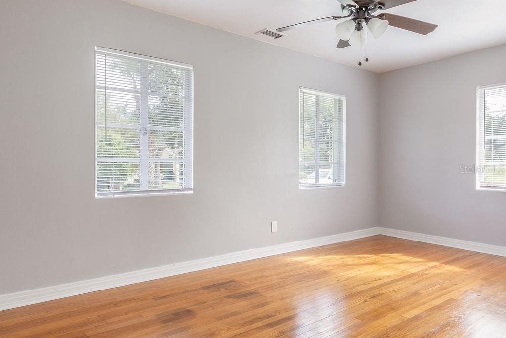 630 E Indiana Avenue - Photo 8