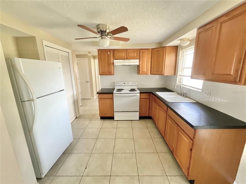 3528 Latimer Street - Photo 1