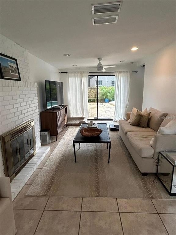 3214 W Coachman Avenue - Photo 4