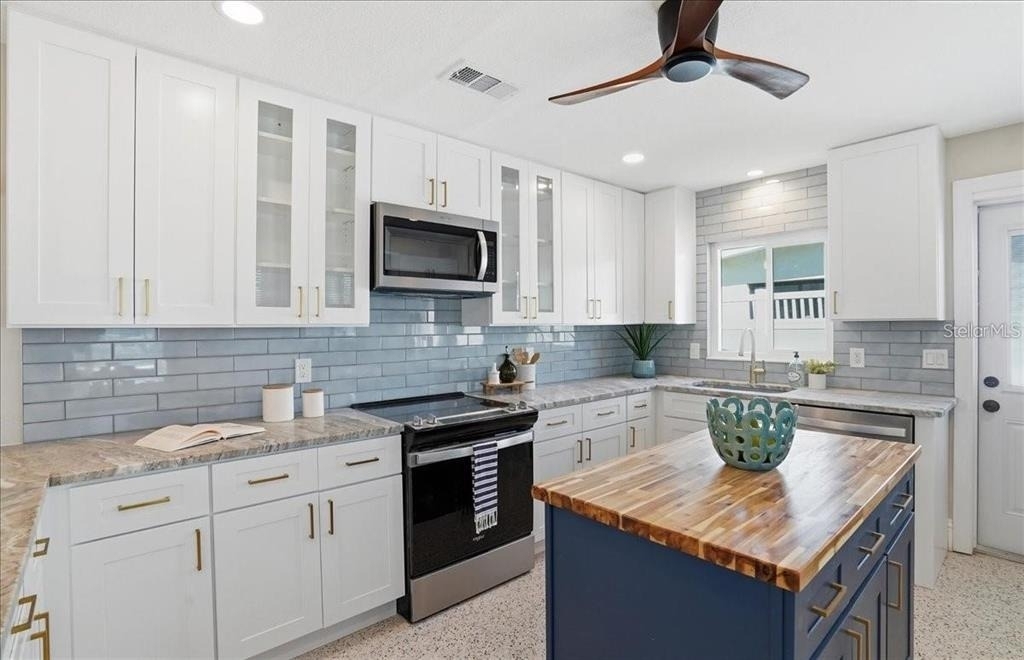 510 115th Avenue - Photo 9
