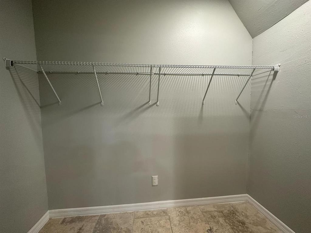 104 W Brentridge Drive - Photo 13