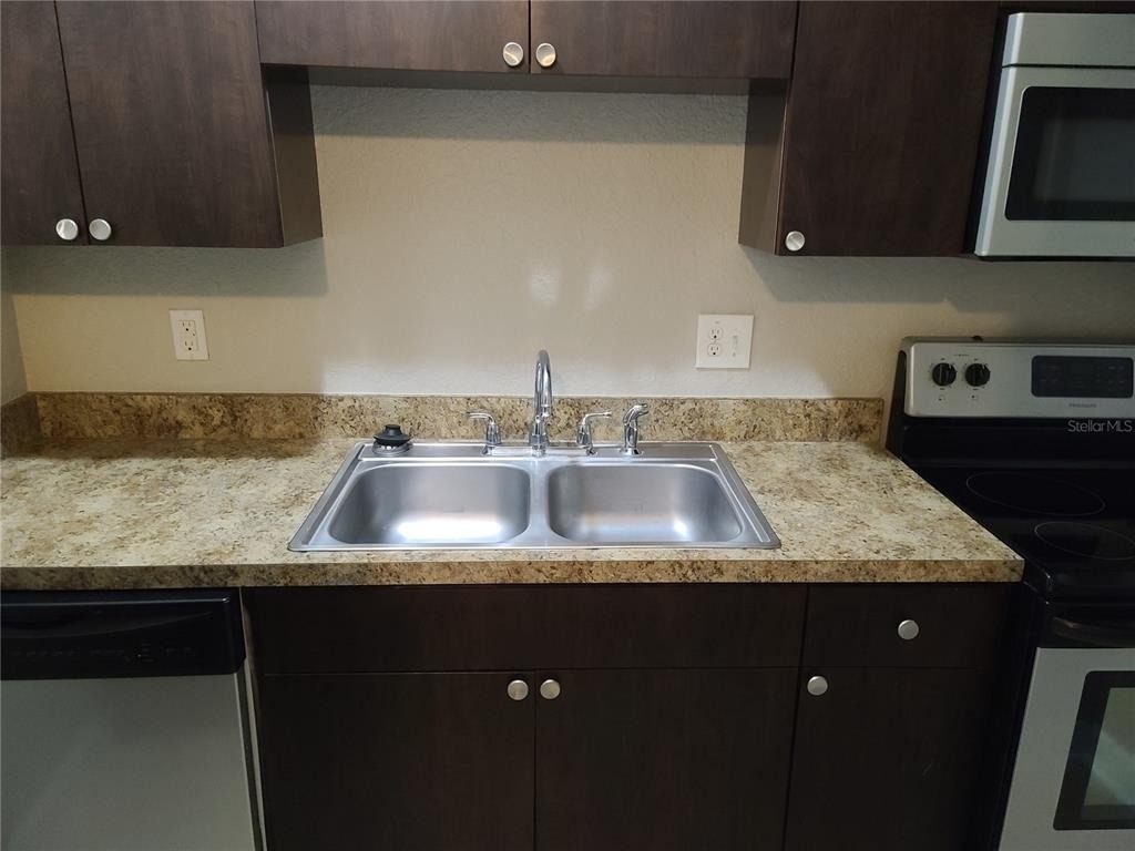 4211 W North A Street - Photo 8