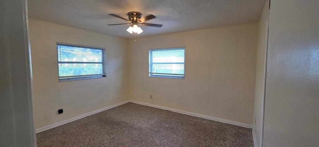 10209 N Valle Drive - Photo 11