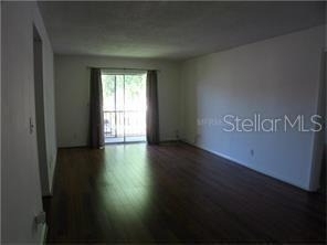 801 Russell Lane - Photo 3