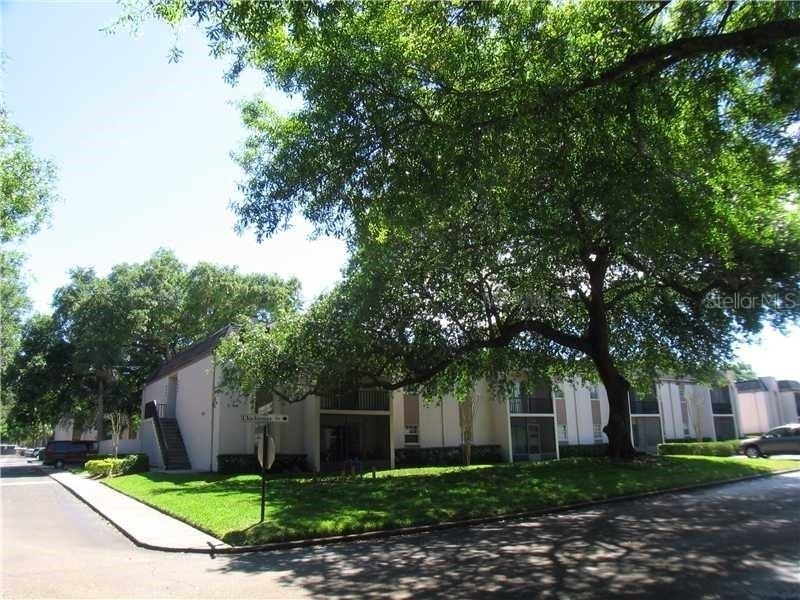 801 Russell Lane - Photo 0