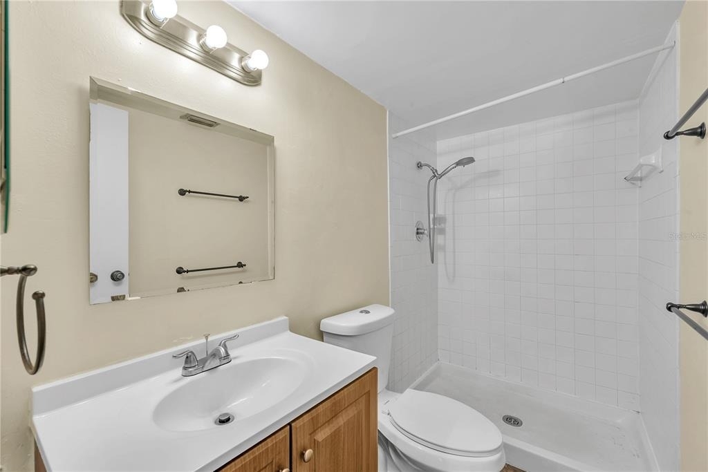 801 Russell Lane - Photo 8