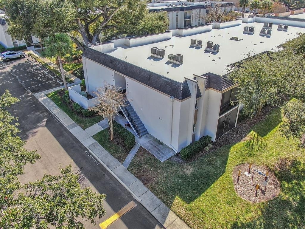 801 Russell Lane - Photo 14