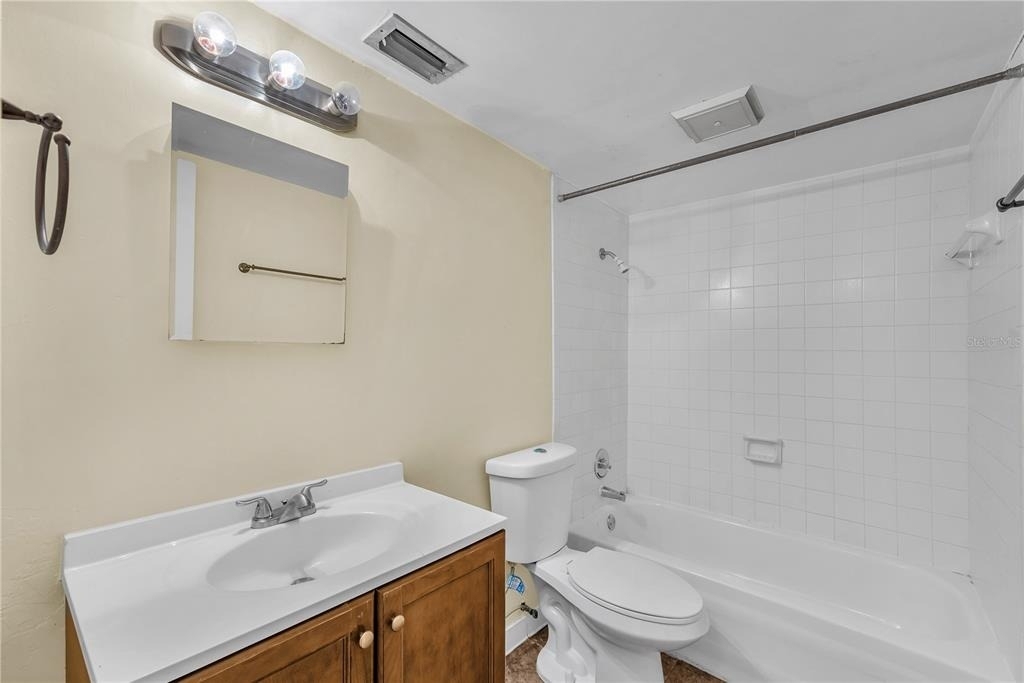 801 Russell Lane - Photo 10