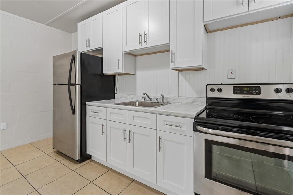 9801 N 11th Street - Photo 12