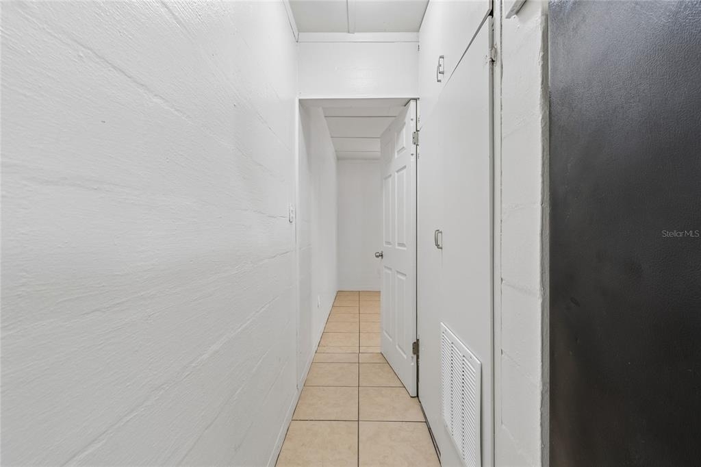 9801 N 11th Street - Photo 15