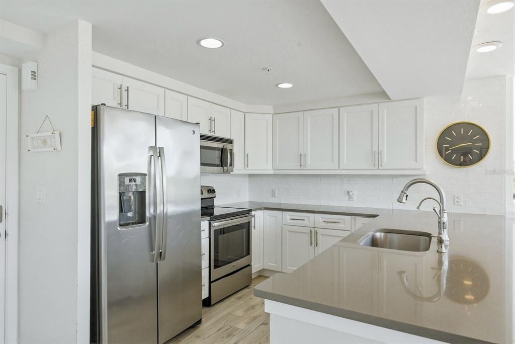 223 Island Way - Photo 7