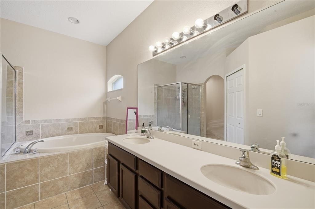 9821 Jasmine Brook Circle - Photo 17