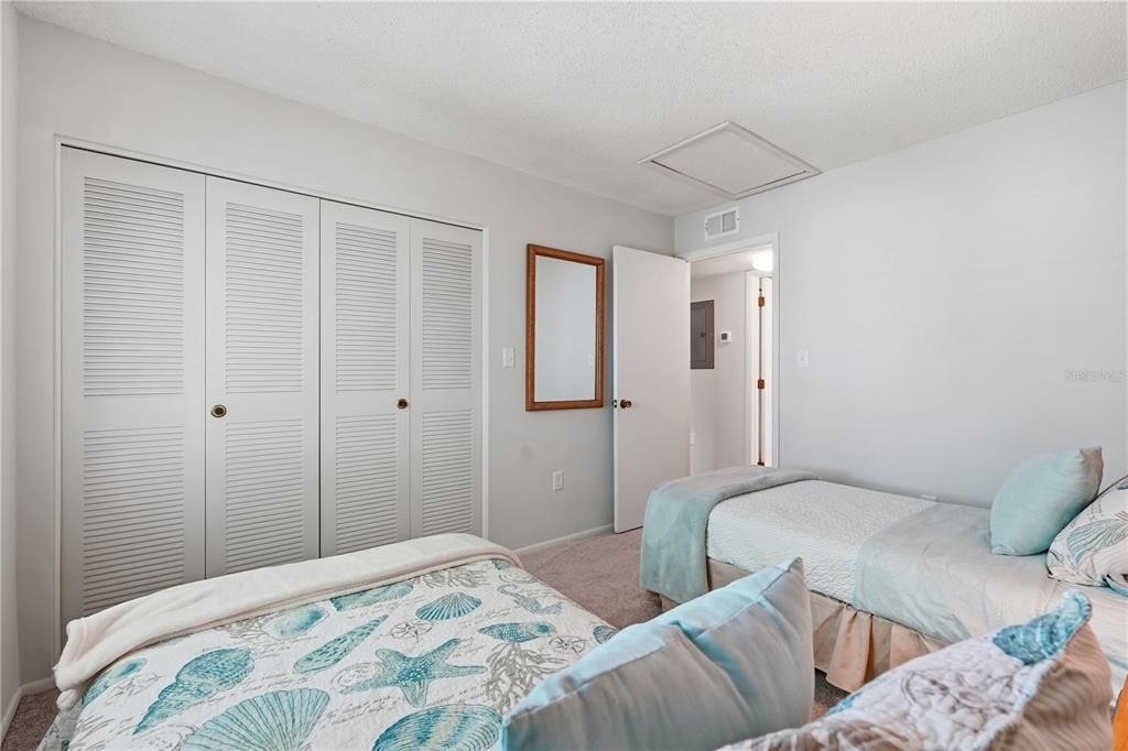240 Cypress Lane - Photo 14