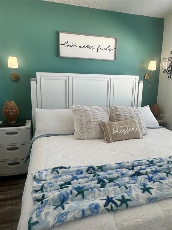 880 Mandalay Avenue - Photo 31