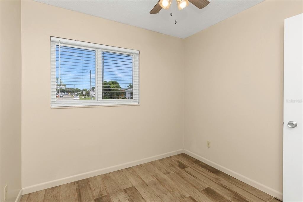 6842 62nd Avenue N - Photo 33