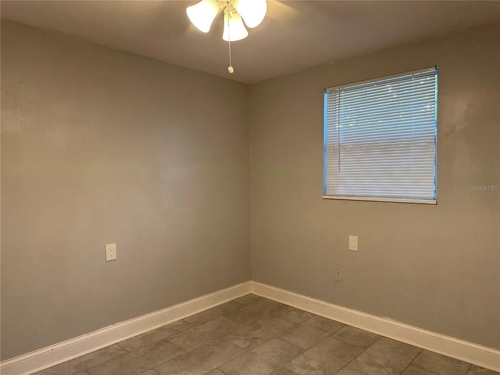 461 89th Avenue N - Photo 9
