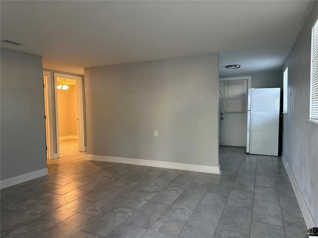461 89th Avenue N - Photo 1