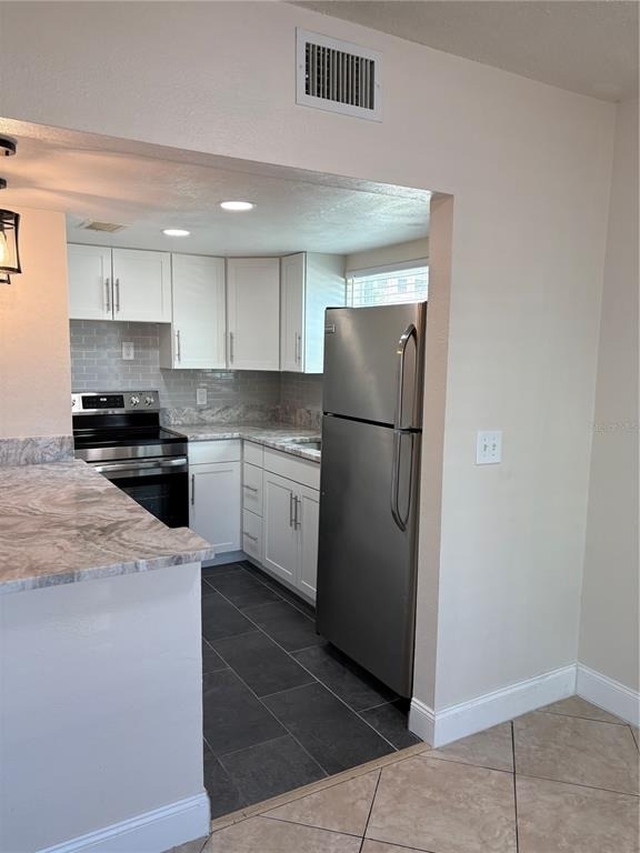 555 69th Avenue - Photo 5