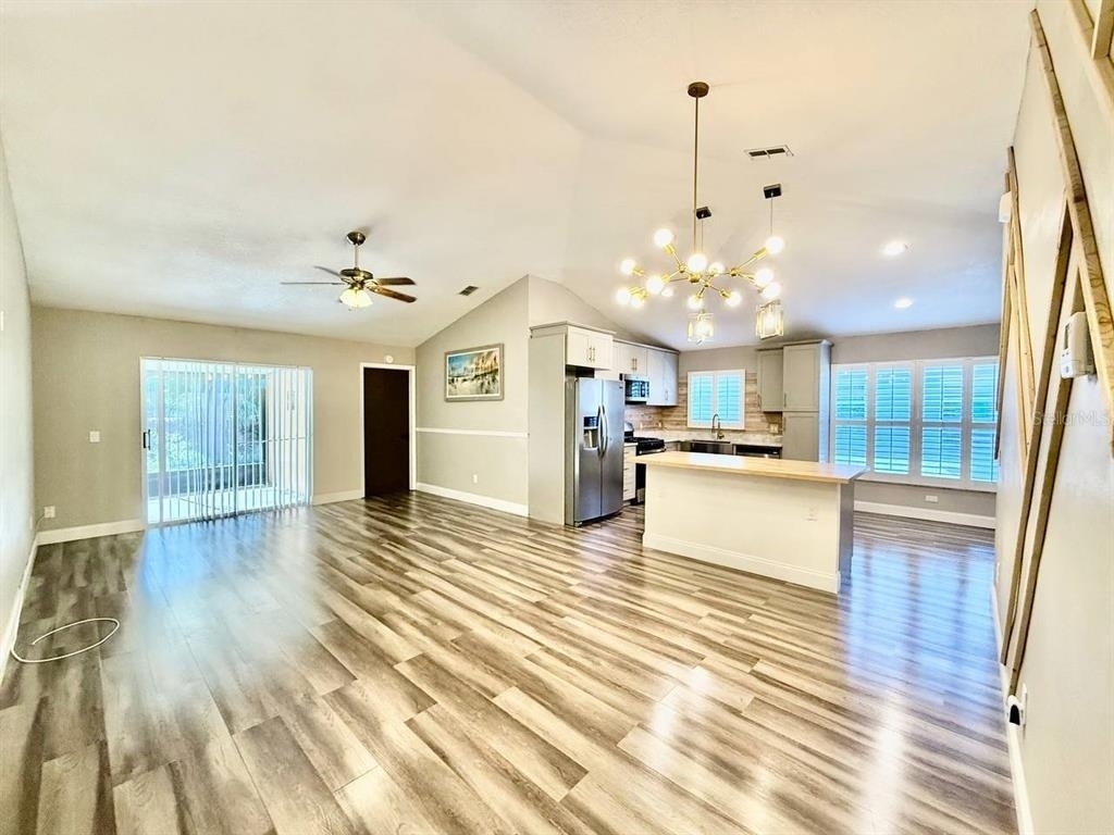 8711 Busch Oaks Street - Photo 3