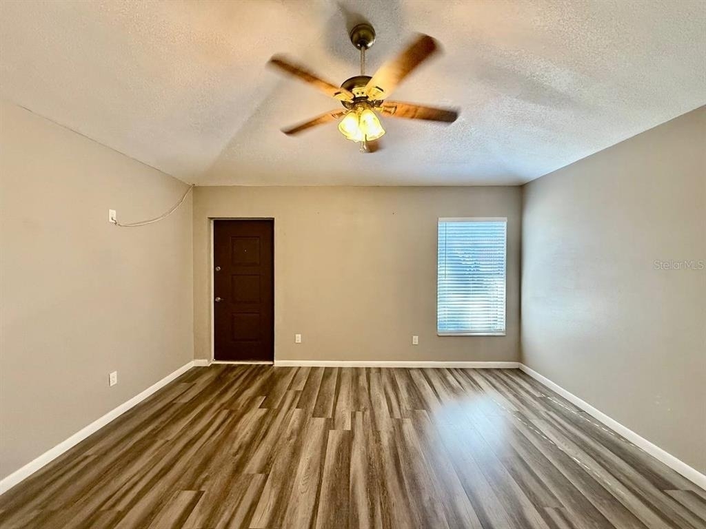 8711 Busch Oaks Street - Photo 17