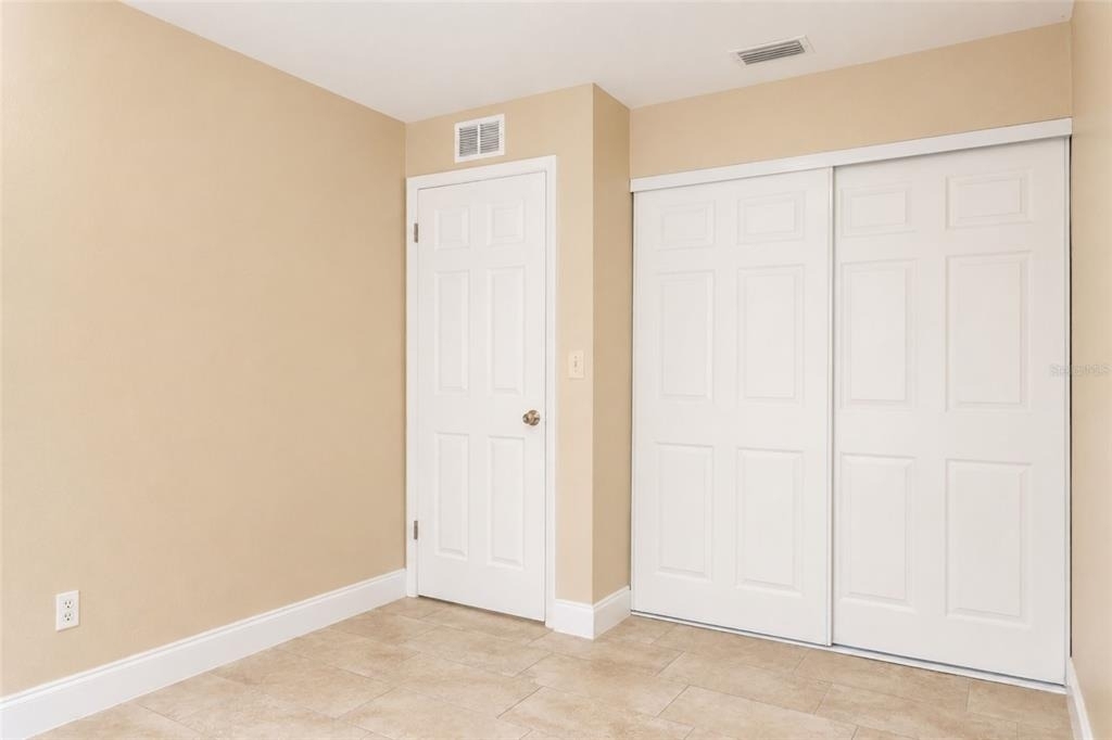 9412 N Elmer Street - Photo 10