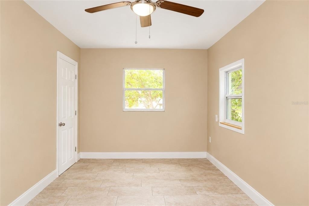 9412 N Elmer Street - Photo 12