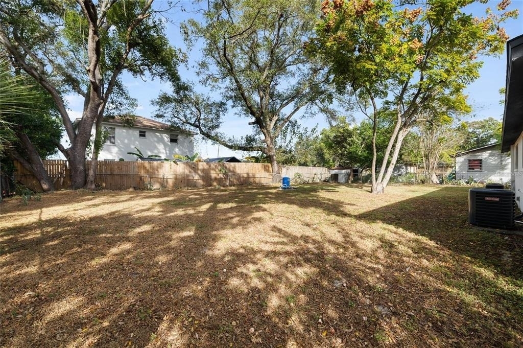 1220 E 142nd Avenue - Photo 18
