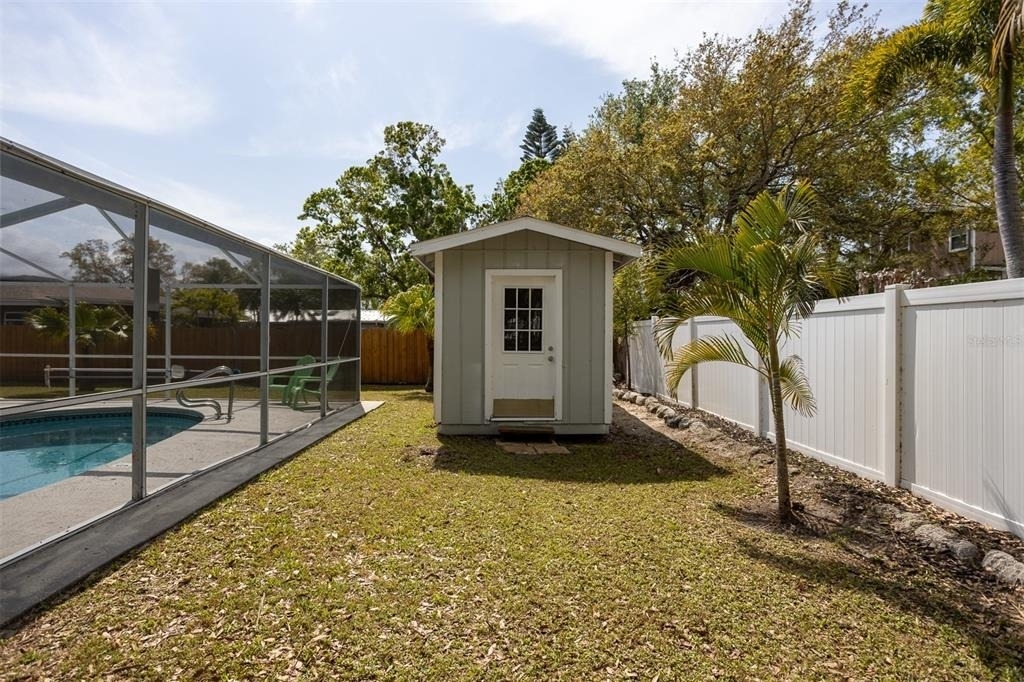 711 Bayshore Drive - Photo 44