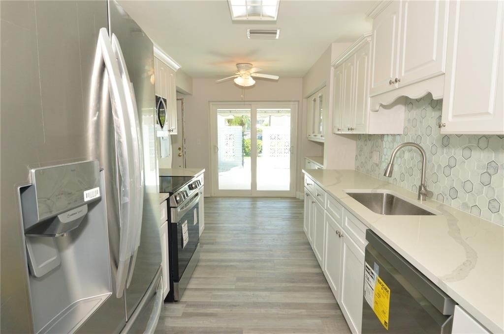 143 Boca Ciega Point Boulevard N - Photo 13