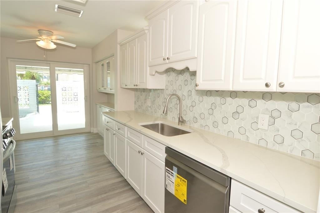 143 Boca Ciega Point Boulevard N - Photo 14