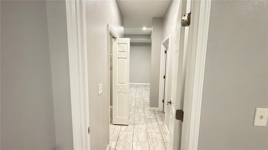 2702 W Saint Conrad Street - Photo 18