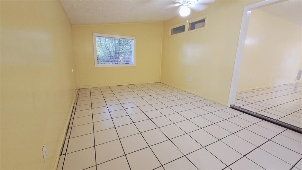 1715 Bentley Boulevard - Photo 5