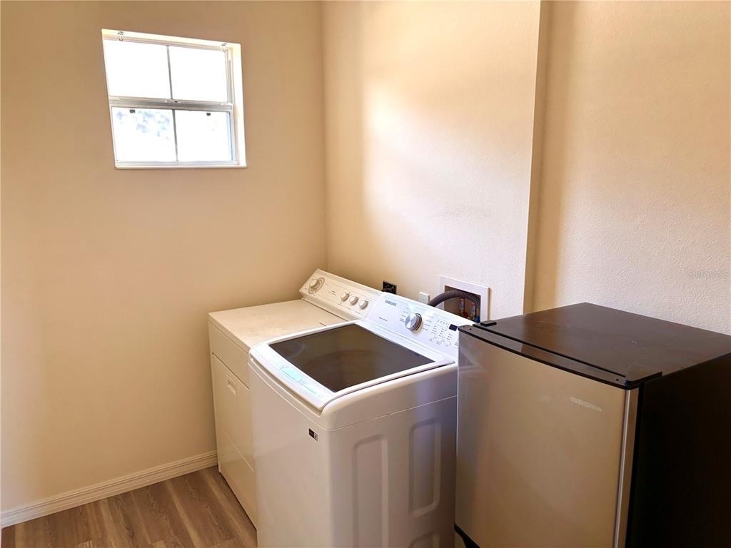 3007 Ne 24th Place - Photo 11