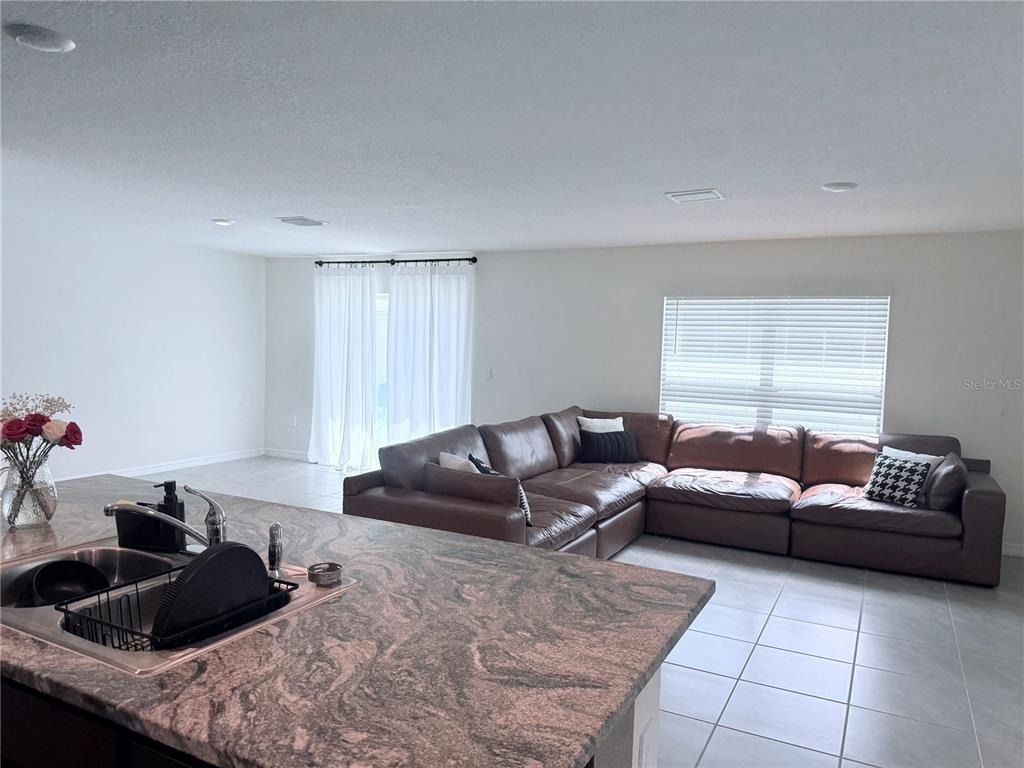 8594 Sw 46th Avenue - Photo 3