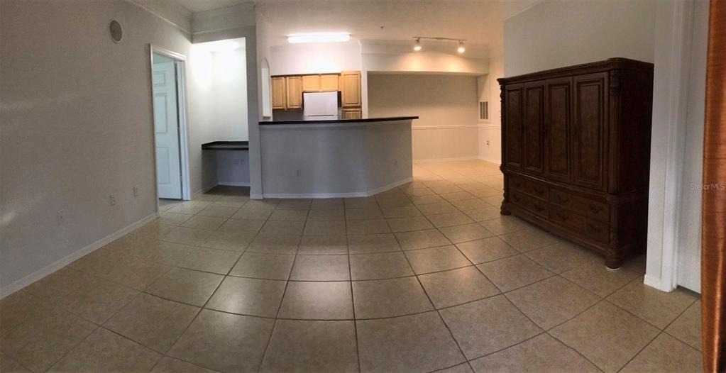 6627 Queens Borough Avenue - Photo 10