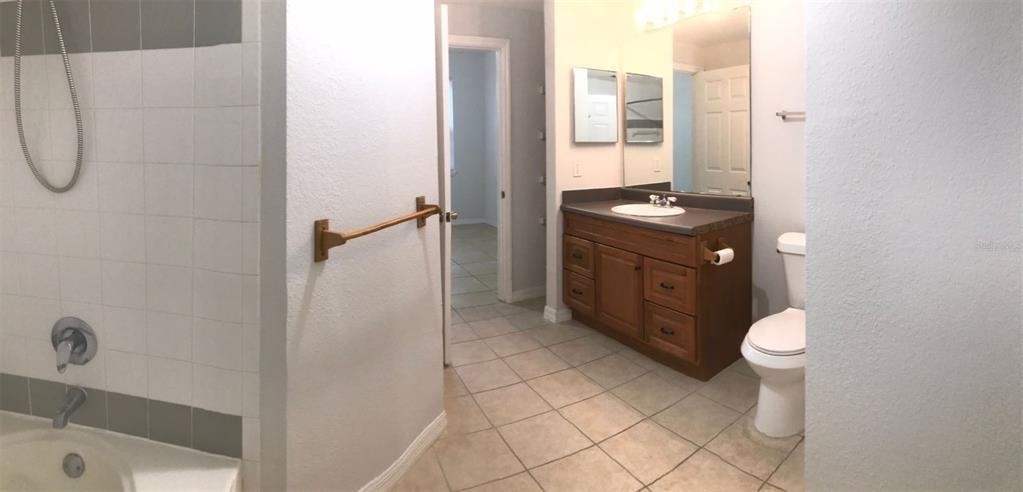 6627 Queens Borough Avenue - Photo 17