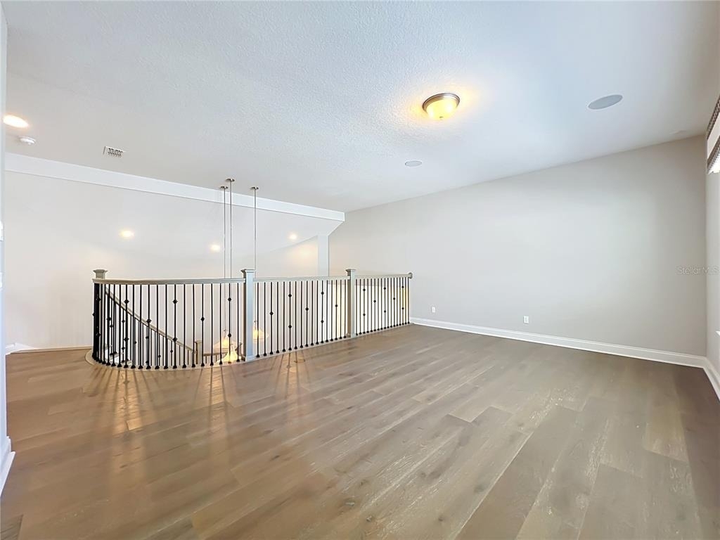 9646 Reymont Street - Photo 39