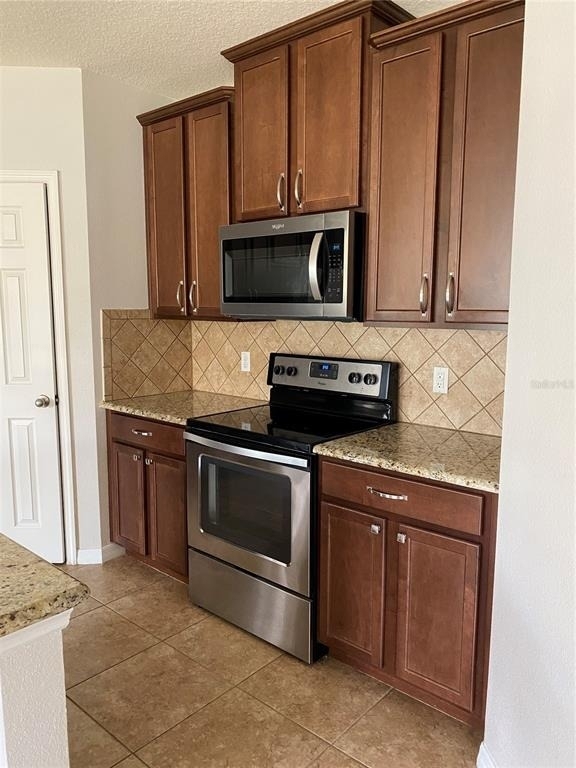 2728 Monticello Way - Photo 6
