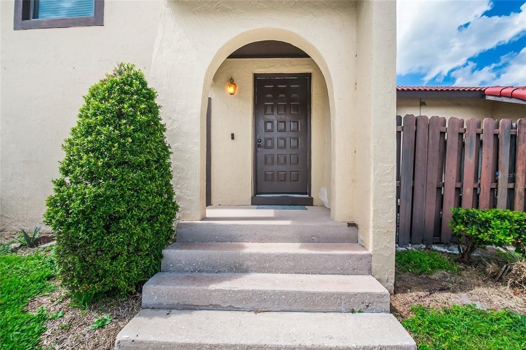 447 Hunter Circle - Photo 3